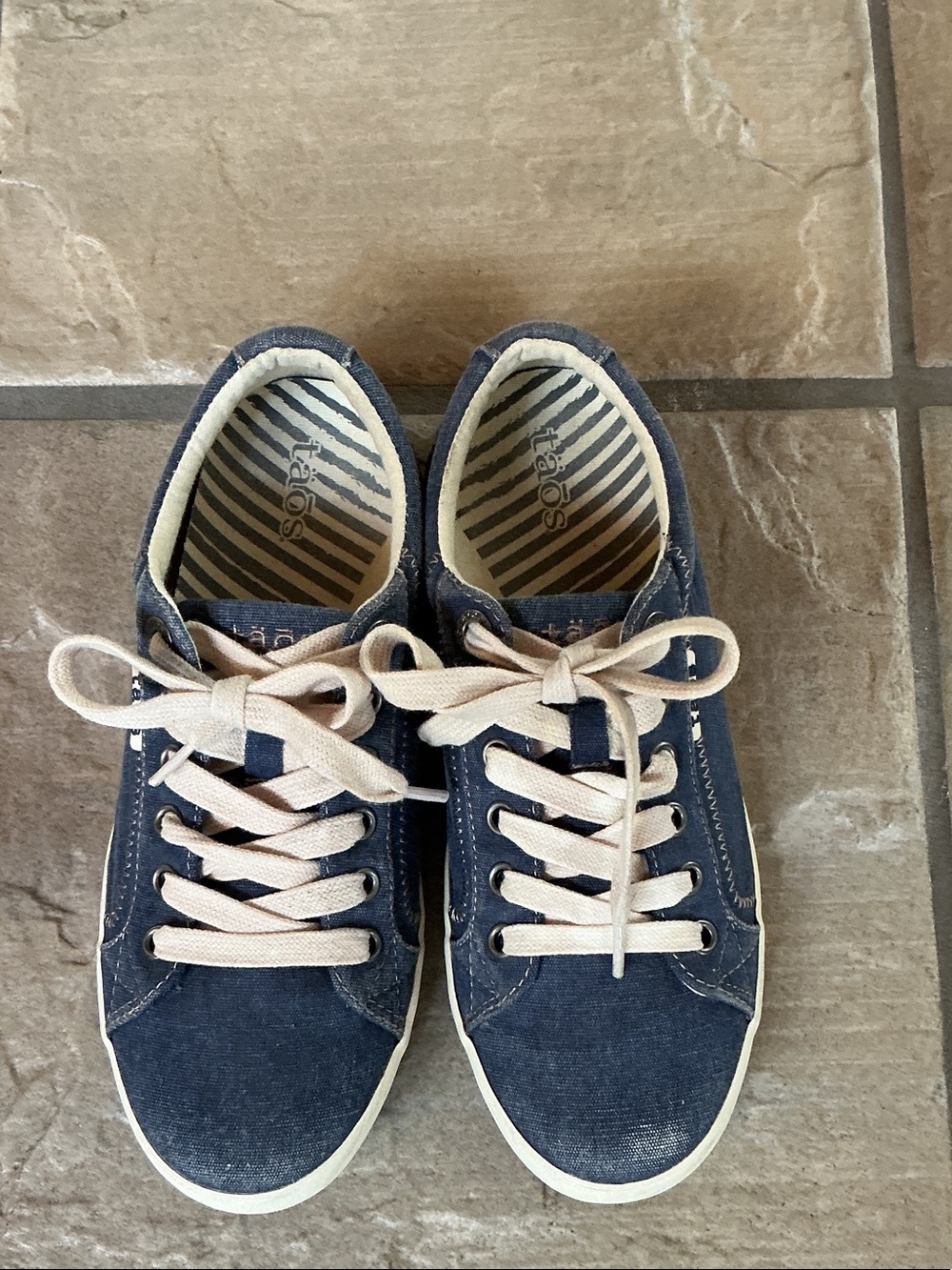 Taos DENIM colored Canvas Sneakers with Cream Laces